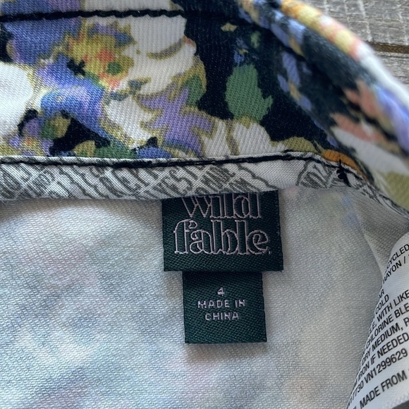 Wild Fable Size 4 Floral High-Waisted Mini Skirt - Picture 4 of 8